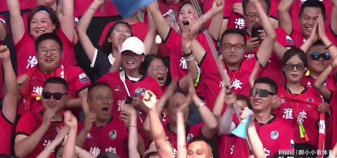 DB多宝体育-渠成的“大满贯”人生：36岁仍征苏超，为南京足球站好最后一班的简单介绍