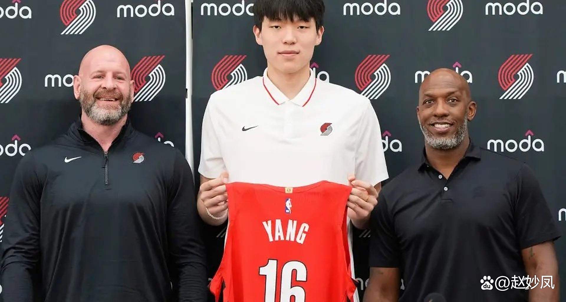 中国男篮将去西班牙拉练杨瀚森打夏联曾凡博康复(中国男篮差点干翻西班牙)